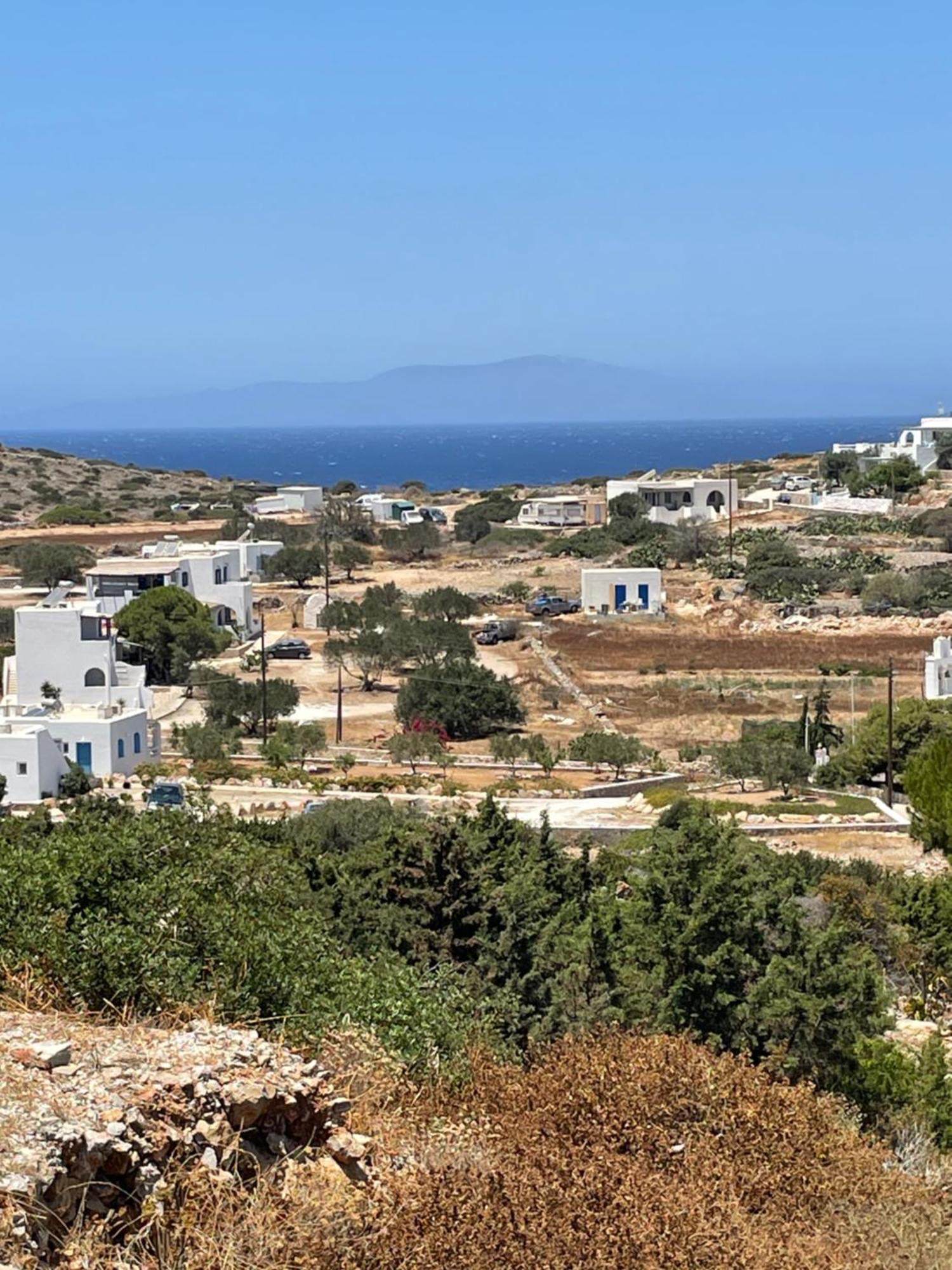 Speires Suites Irakleia  Exterior foto